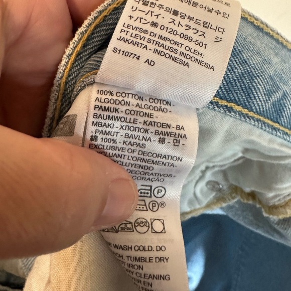 Levi’s‎ 501 ‘81 A High Rise NWT Button Fly Premium Jeans Tapered Leg Size 24W - Picture 5 of 6